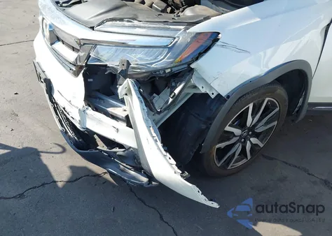 2019 Honda Pilot Touring from USA, damaged, VIN 5FNYF5H62KB000285